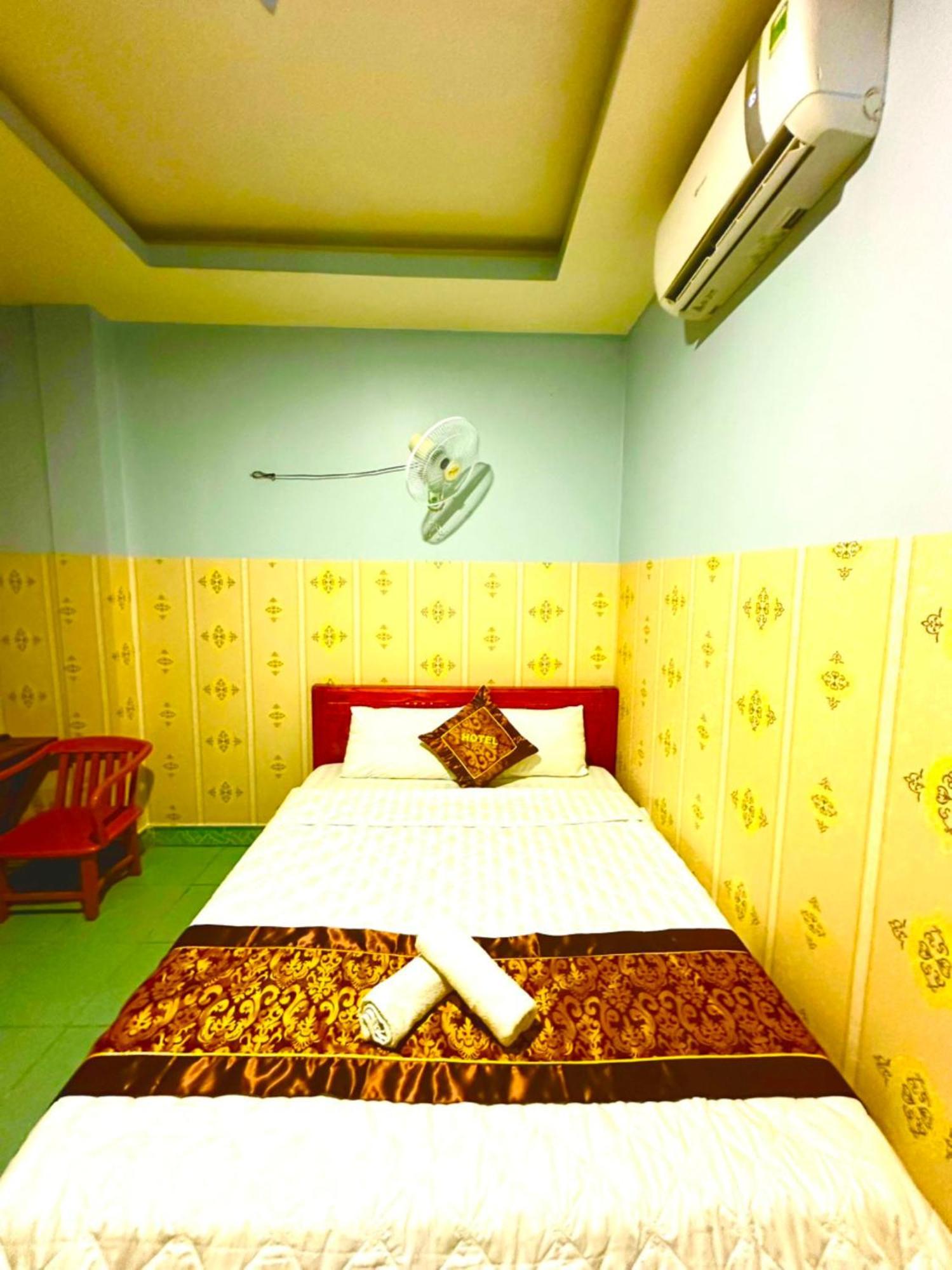 Nhu Quynh Hotel Hcm Cidade de Ho Chi Minh Exterior foto